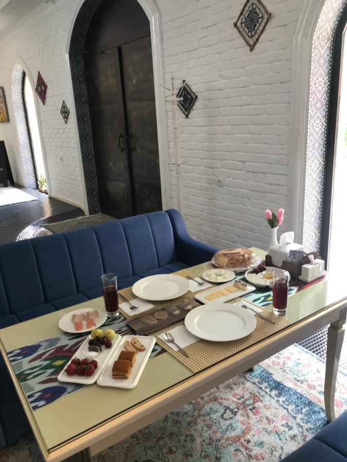 Khan Orda Hotel Ташкент Екстериор снимка